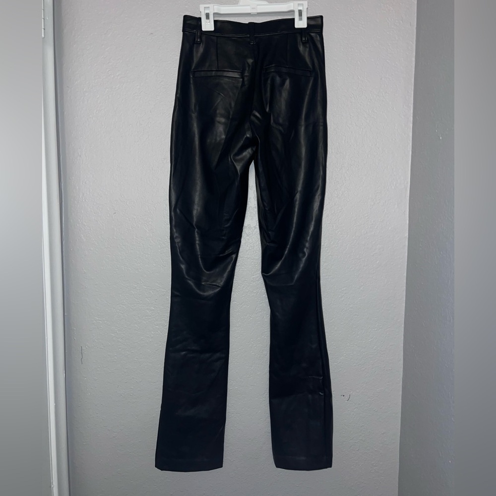 Abercrombie & Fitch Women The Skinny Ultra High Rise Faux Leather Black Jeans - Picture 5 of 8